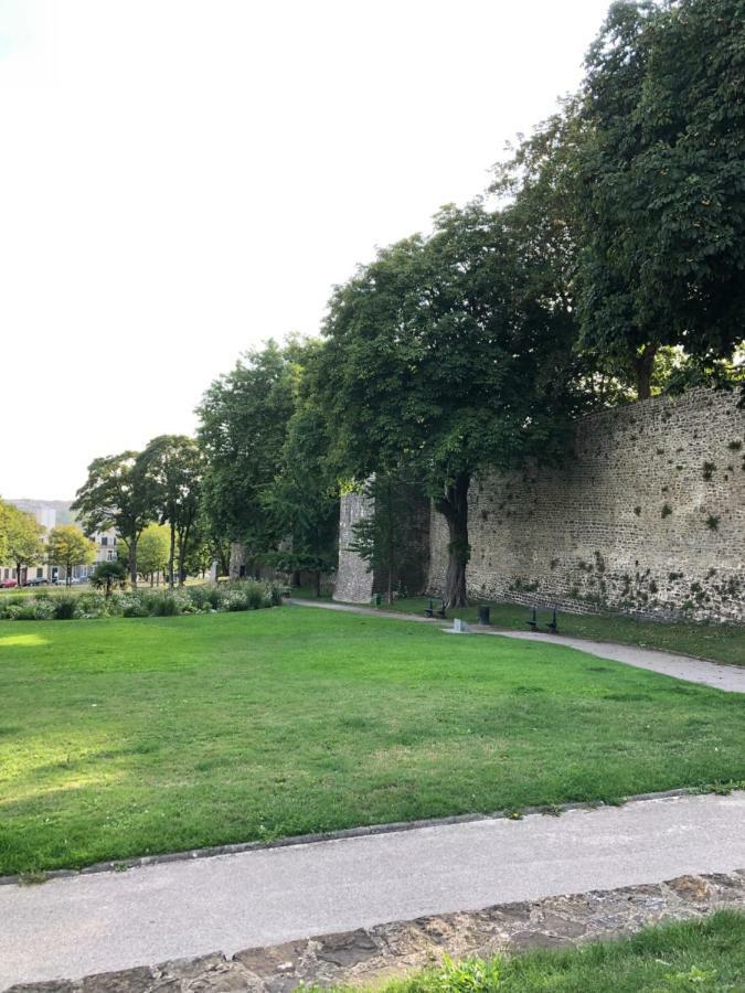 Apartmán Face Aux Remparts Boulogne-sur-Mer Exteriér fotografie